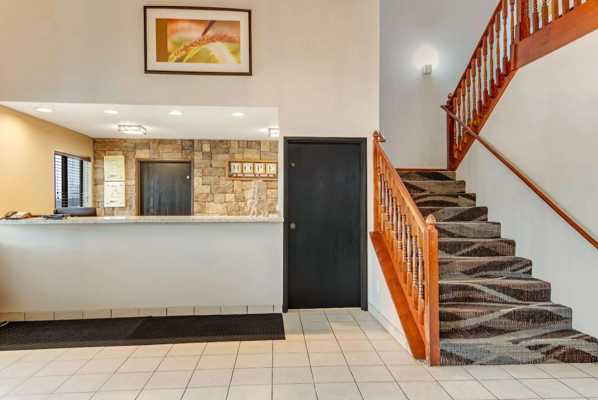 Rodeway Inn Red Oak Luaran gambar